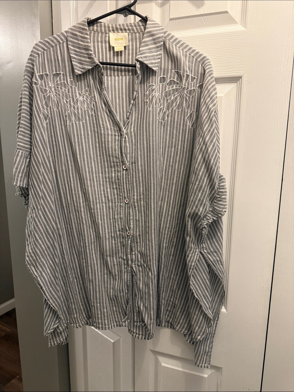 Maeve Women’s Striped Button-Up Shirt - Gray/White